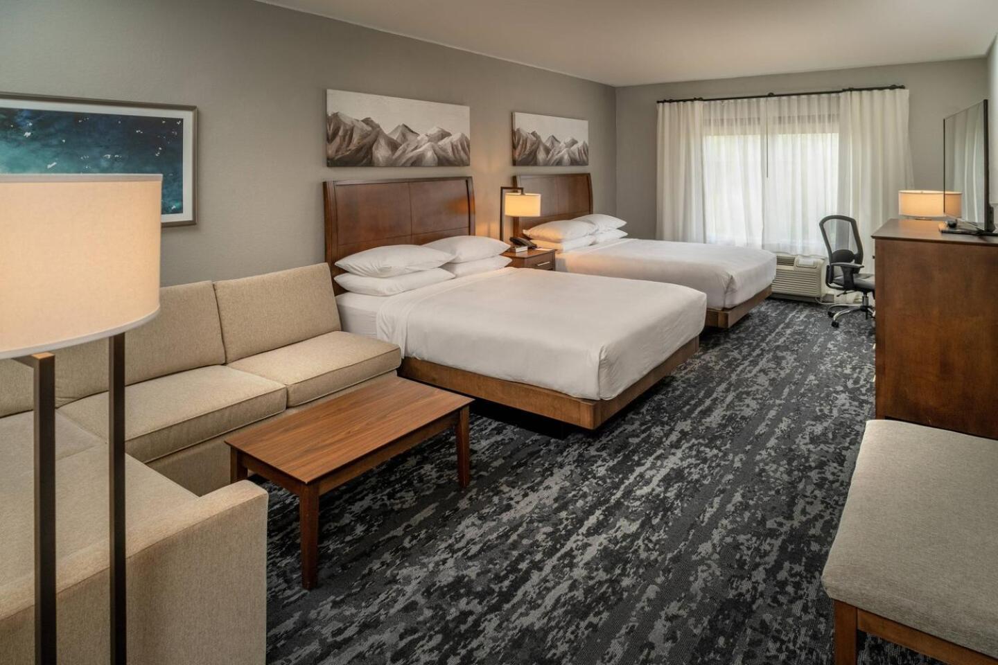 Delta Hotels By Marriott Huntington Mall Barboursville Extérieur photo
