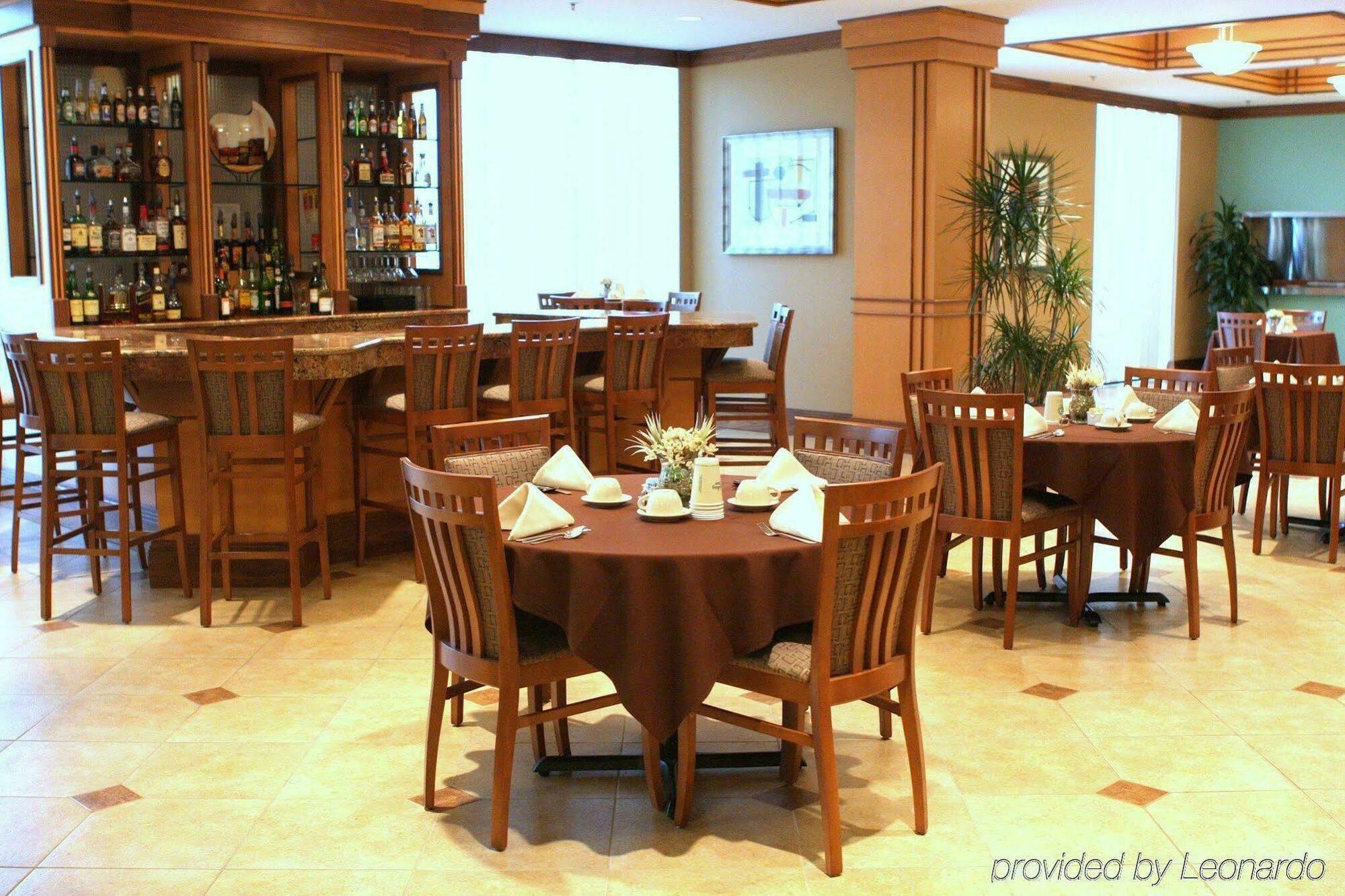 Delta Hotels By Marriott Huntington Mall Barboursville Extérieur photo