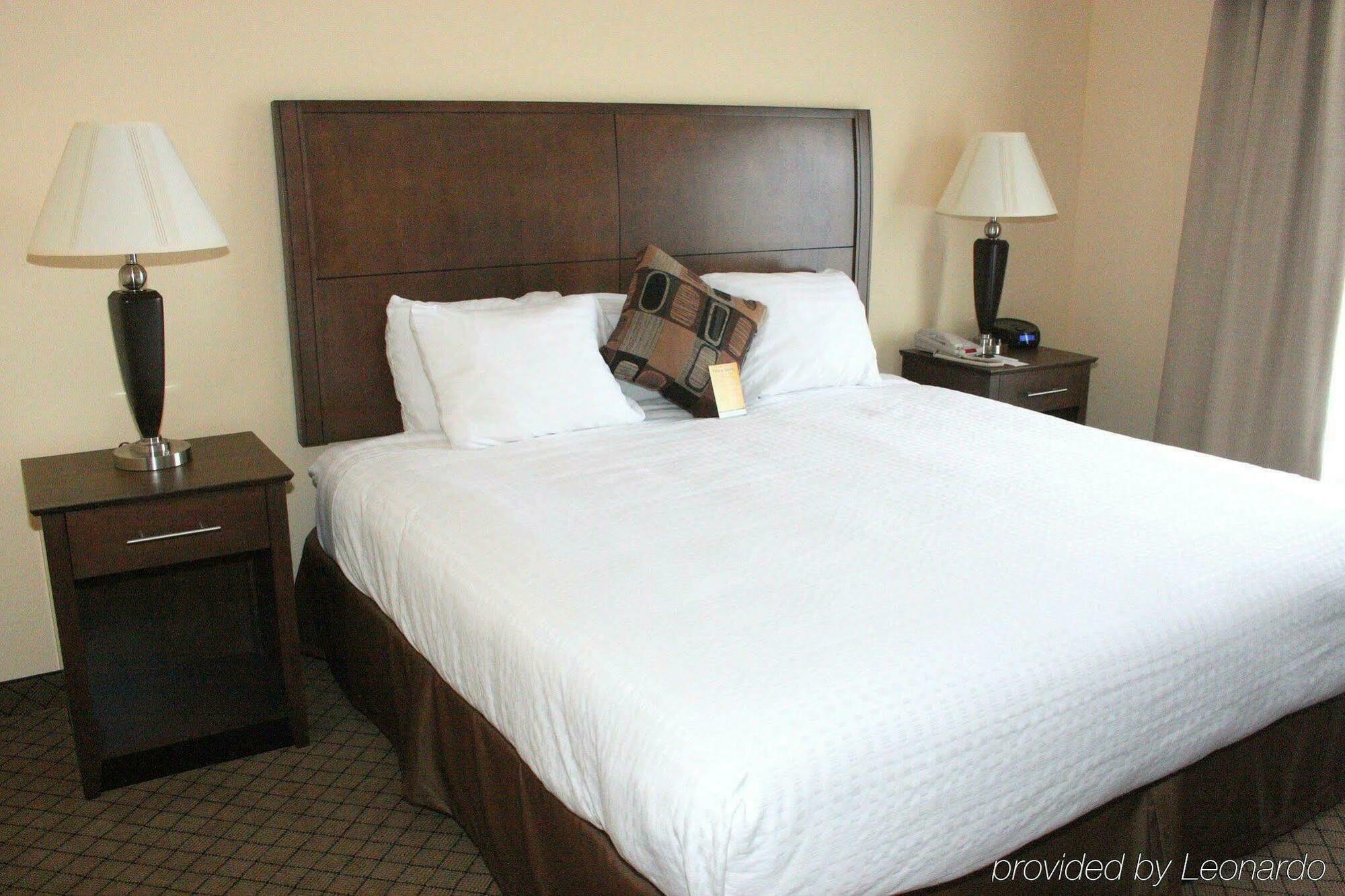 Delta Hotels By Marriott Huntington Mall Barboursville Extérieur photo